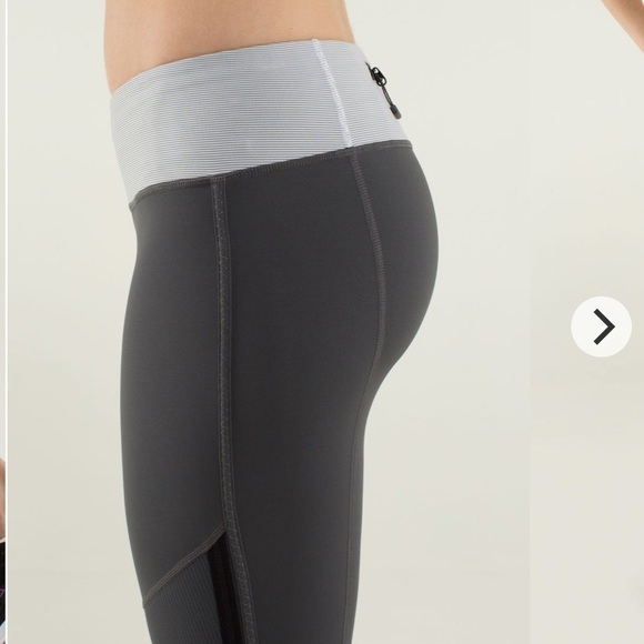 LULULEMON CROPPED LEGGINGS - Picture 3 of 7